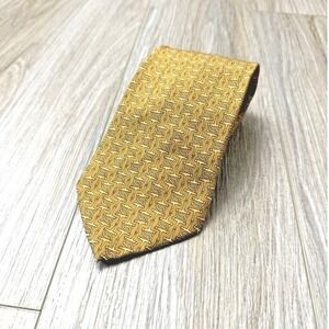 Brooks Brothers Makers Mens Neck Tie Golden Chain Links 100% Silk USA 60" LONG‎